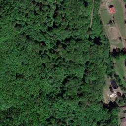 Satellite imagery of [Hrob-Mlýny] former cotton mill chimney, CZ