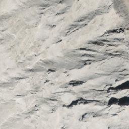 Satellite imagery of Mount Invincible, CA