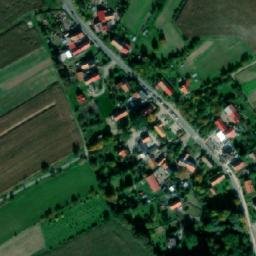 Satellite imagery of Kluczowa - renesansowy dwór XVIIw., PL