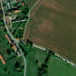 Satellite imagery of Kluczowa - renesansowy dwór XVIIw., PL