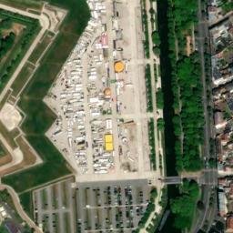 Satellite imagery of Citadelle de Lille, FR