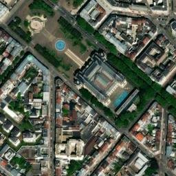 Satellite imagery of Beffroi de l'hôtel de ville de Lille, FR