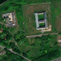 Satellite imagery of Abbaye de Notre Dame de Loos, FR