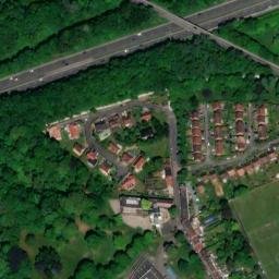 Satellite imagery of Abbaye de Notre Dame de Loos, FR