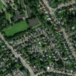 Satellite imagery of Château de Fonteneau, BE