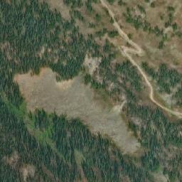 Satellite imagery of Silvercup Ridge, CA