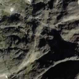 Satellite imagery of Mount Niflheim, CA