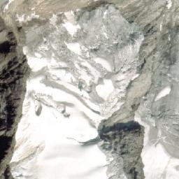 Satellite imagery of Mount Niflheim, CA