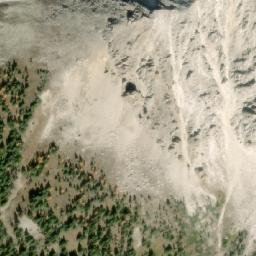 Satellite imagery of Kimpton Pass, CA