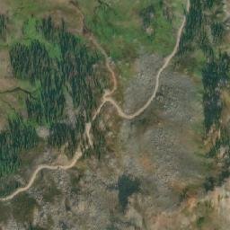 Satellite imagery of Silvercup Ridge, CA