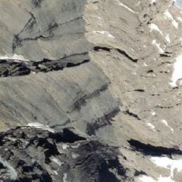 Satellite imagery of Mount King George, CA