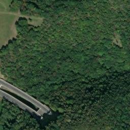 Satellite imagery of Debus [Prackovice nad Labem], CZ