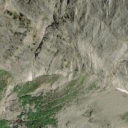 Satellite imagery of Laag Mountain, CA