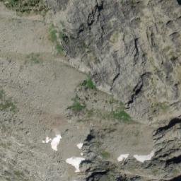 Satellite imagery of Mount Gunnarsen, CA