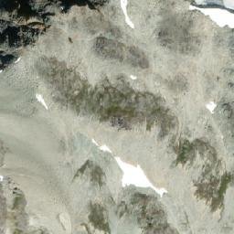 Satellite imagery of Tenquille Mountain, CA