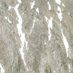 Satellite imagery of Mount Skade, CA