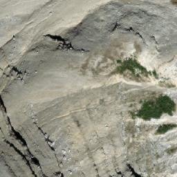 Satellite imagery of Pyriform Mountain, CA