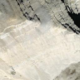 Satellite imagery of Pyriform Mountain, CA