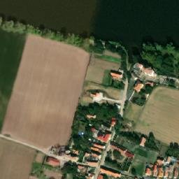 Satellite imagery of [Terezín-Počaply] church t., CZ