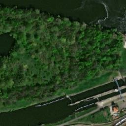 Satellite imagery of Glanzstoff-Bohemia [Lovosice] factory chimney, CZ