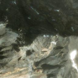 Satellite imagery of Mount Atlung, CA