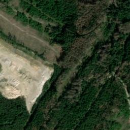 Satellite imagery of Henneberg, DE