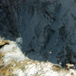 Satellite imagery of Mount Slade, CA