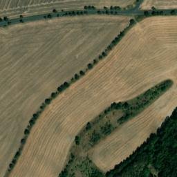Satellite imagery of Pahorek [Lužice u Mostu], CZ