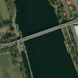 Satellite imagery of [Štětí] factory chimney, CZ