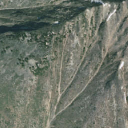 Satellite imagery of Mount Loomis, CA