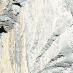 Satellite imagery of Mount Head, CA