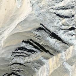 Satellite imagery of Mount Head, CA