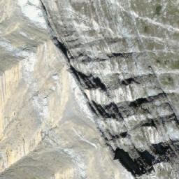 Satellite imagery of Mount Head, CA