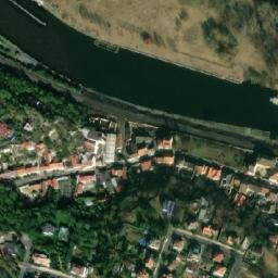 Satellite imagery of Hláska [Roudnice nad Labem] outlook t., CZ