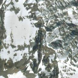 Satellite imagery of Cirque Peak, CA