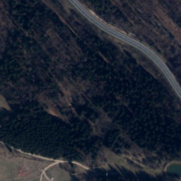 Satellite imagery of Zamek Homole, PL
