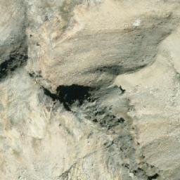 Satellite imagery of Mount Simpson, CA