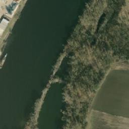 Satellite imagery of [Dolní Beřkovice] former sugar factory chimney, CZ