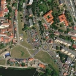 Satellite imagery of Reframo [Kadaň] factory chimney, CZ