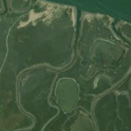 Satellite imagery of Pointe de la Rochelle, FR