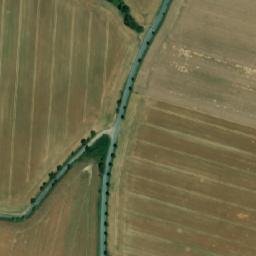 Satellite imagery of Za Dvorem [Mělnické Vtelno] HG, CZ
