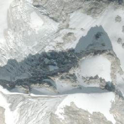 Satellite imagery of Mount Vanstone, CA