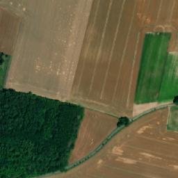 Satellite imagery of [Mělnické Vtelno-Radouň] church t., CZ