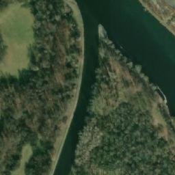 Satellite imagery of Pražská brána [Mělník] outlook t., CZ