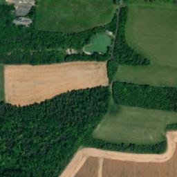 Satellite imagery of [Mělnické Vtelno] church t., CZ