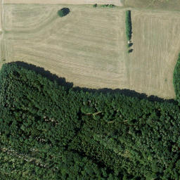 Satellite imagery of Straufhain, DE