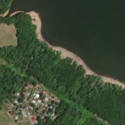 Satellite imagery of [Chbany-Poláky] castle t., CZ
