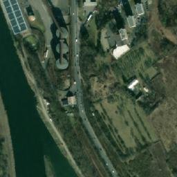 Satellite imagery of [Mělník] sugar factory chimney, CZ