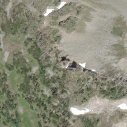 Satellite imagery of Vantage Peak, CA