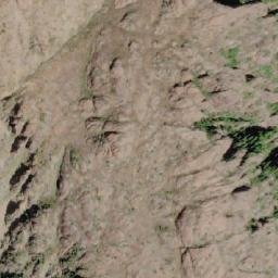 Satellite imagery of Hkusam Mountain, CA